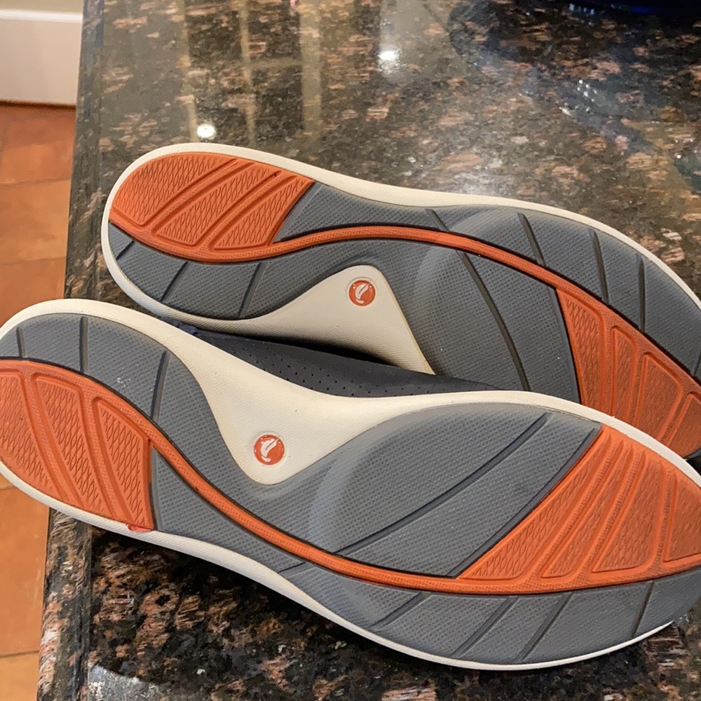 Unstructured Clark’s Wavewalk - image 7